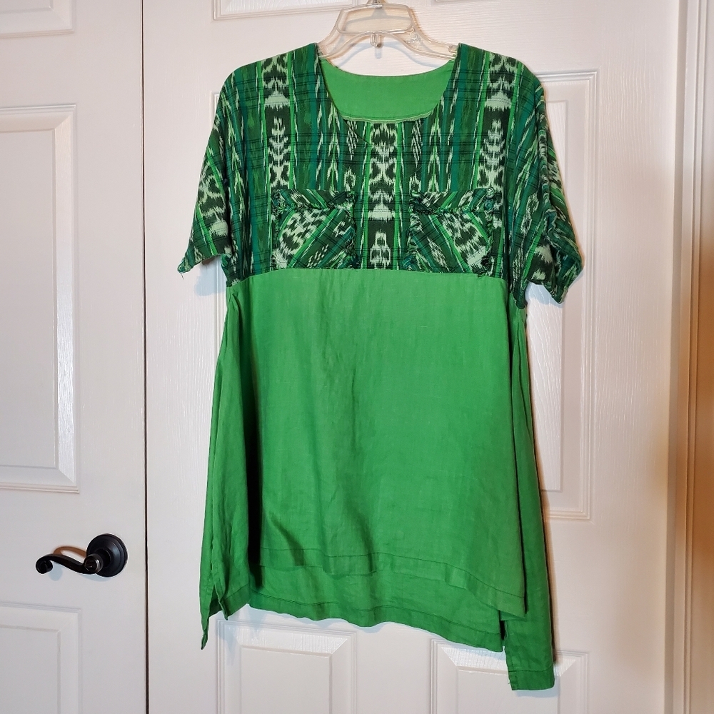 Guatemalan Pullover Green Tunic Blouse Folkloric Maya Tribal Theme Size Medium
